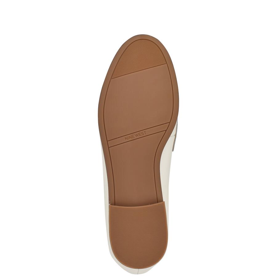 mocassini casual manner