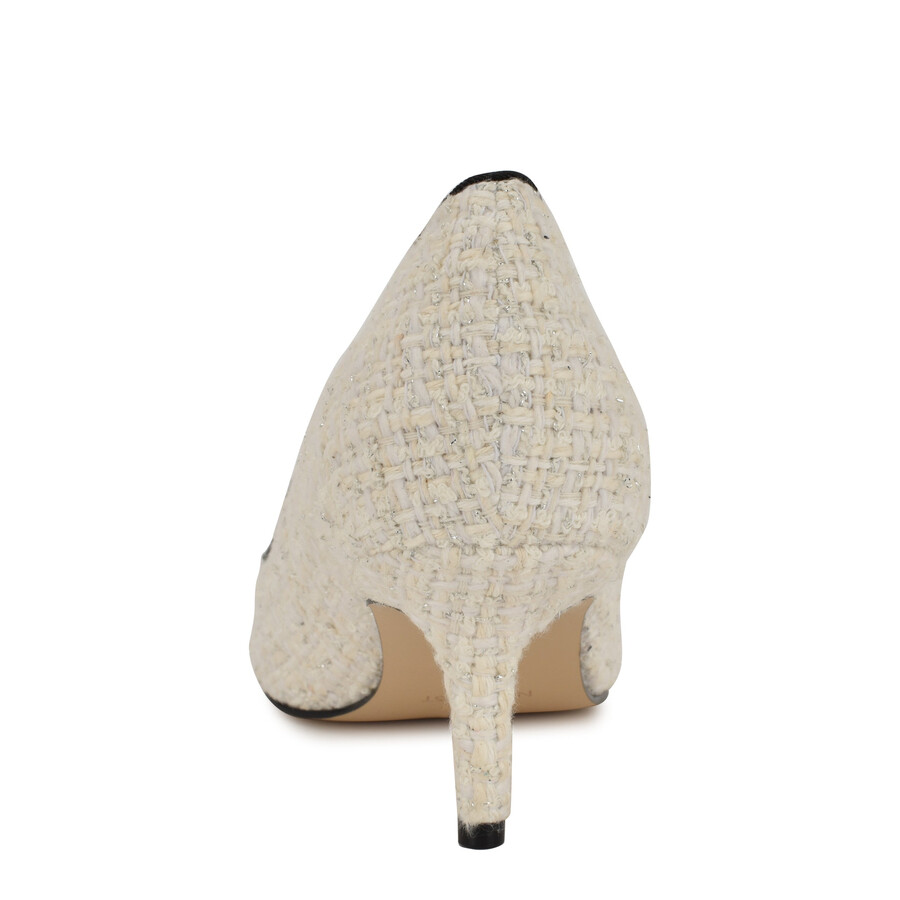 décolleté con punta arrotondata avaite