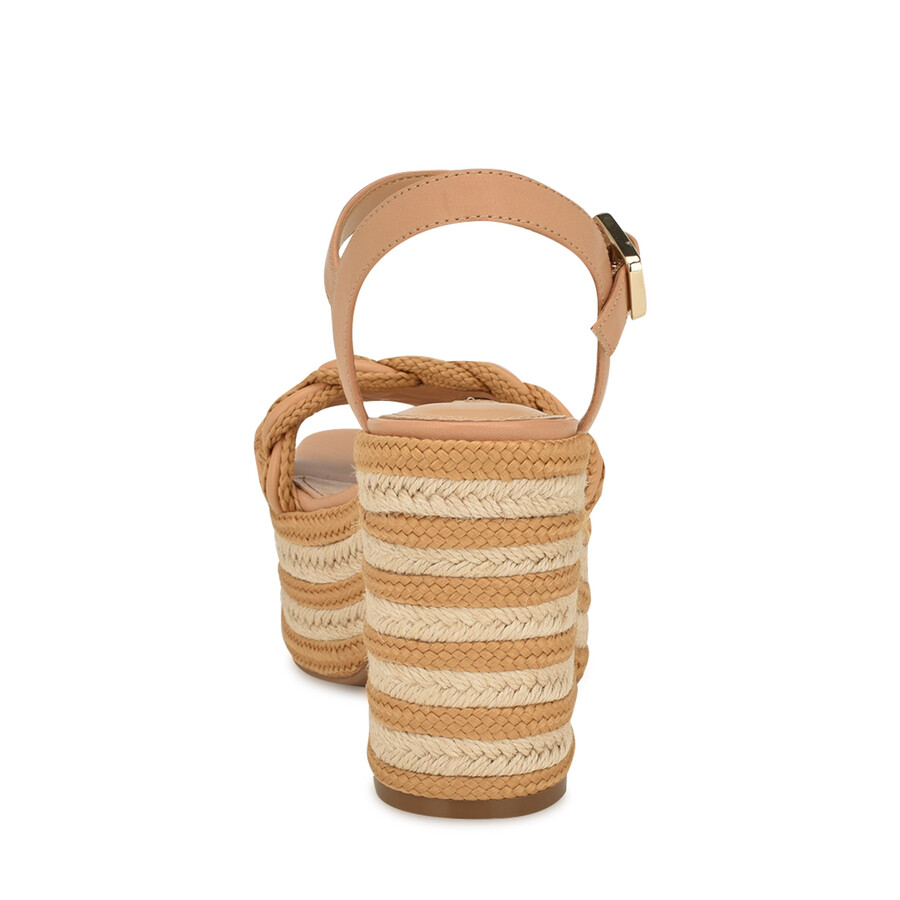 sandali con plateau intrecciati cinka